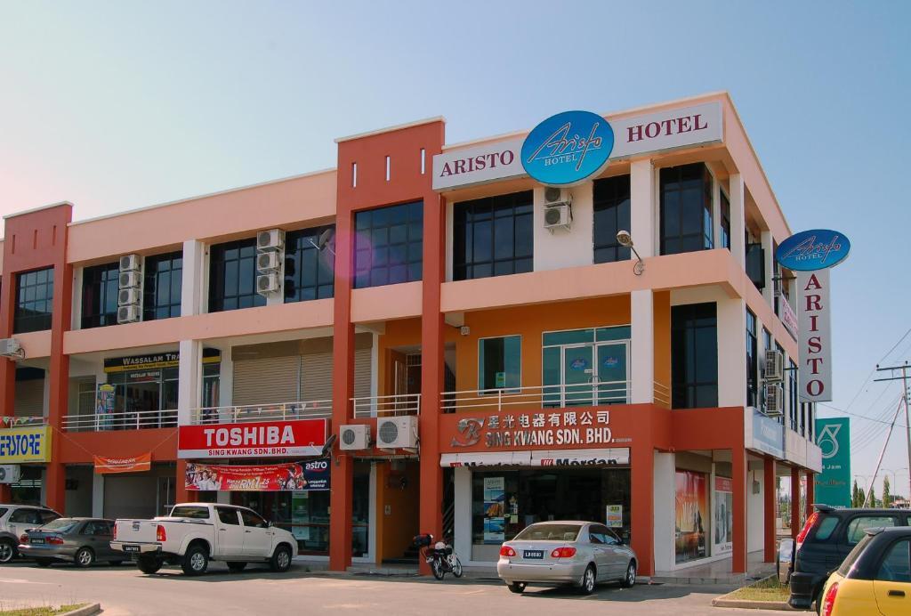Aristo Hotel Putatan Kota Kinabalu Exteriör bild