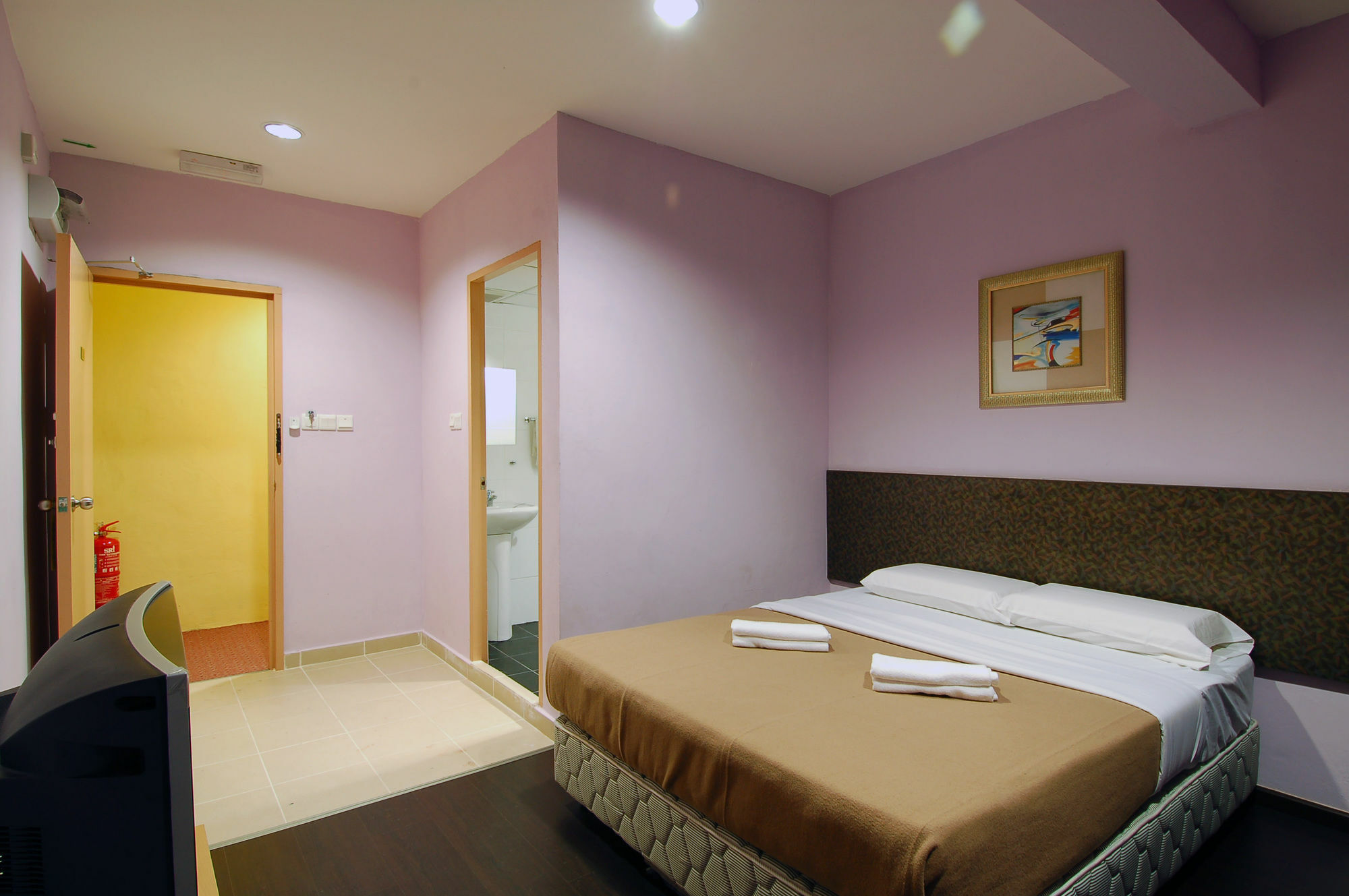 Aristo Hotel Putatan Kota Kinabalu Exteriör bild