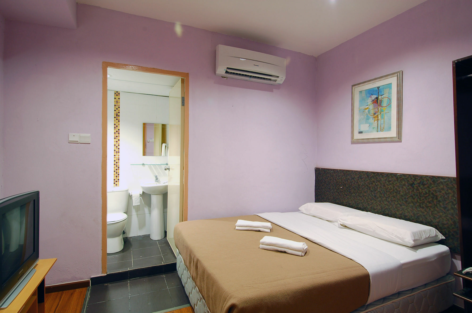 Aristo Hotel Putatan Kota Kinabalu Exteriör bild