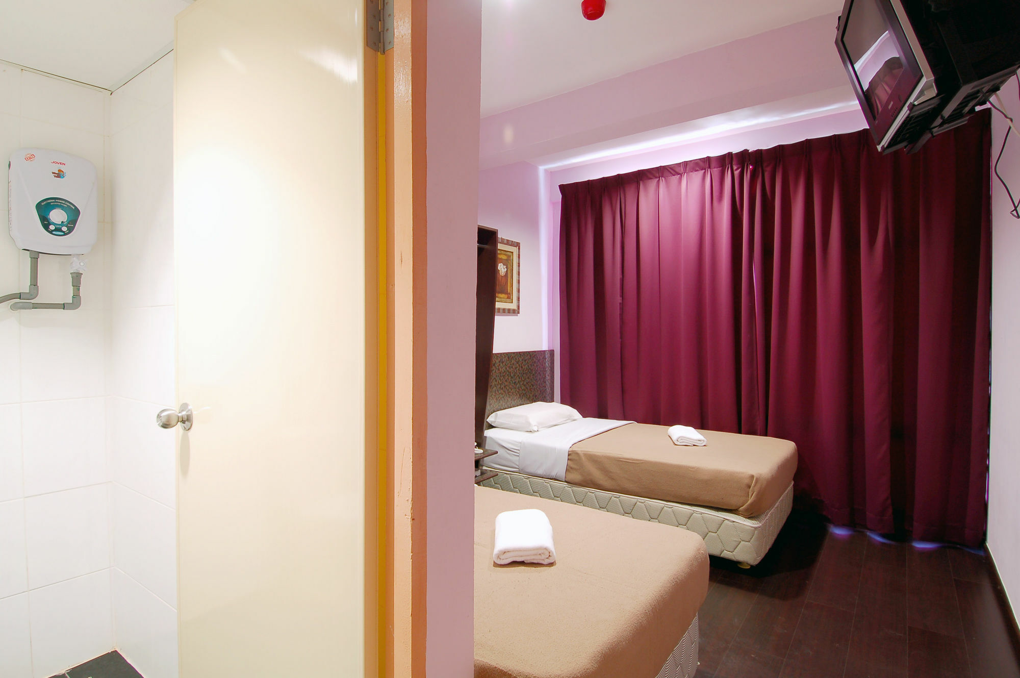 Aristo Hotel Putatan Kota Kinabalu Exteriör bild